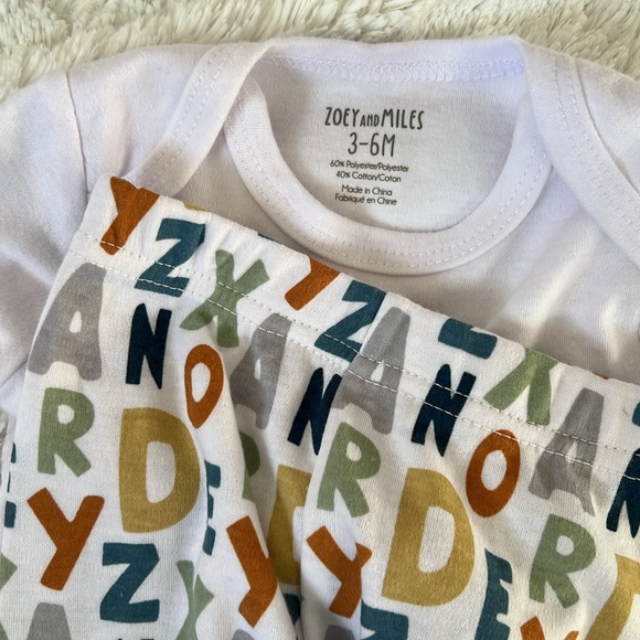 Zoey and miles sets 3-6 months - Picture 5 of 6